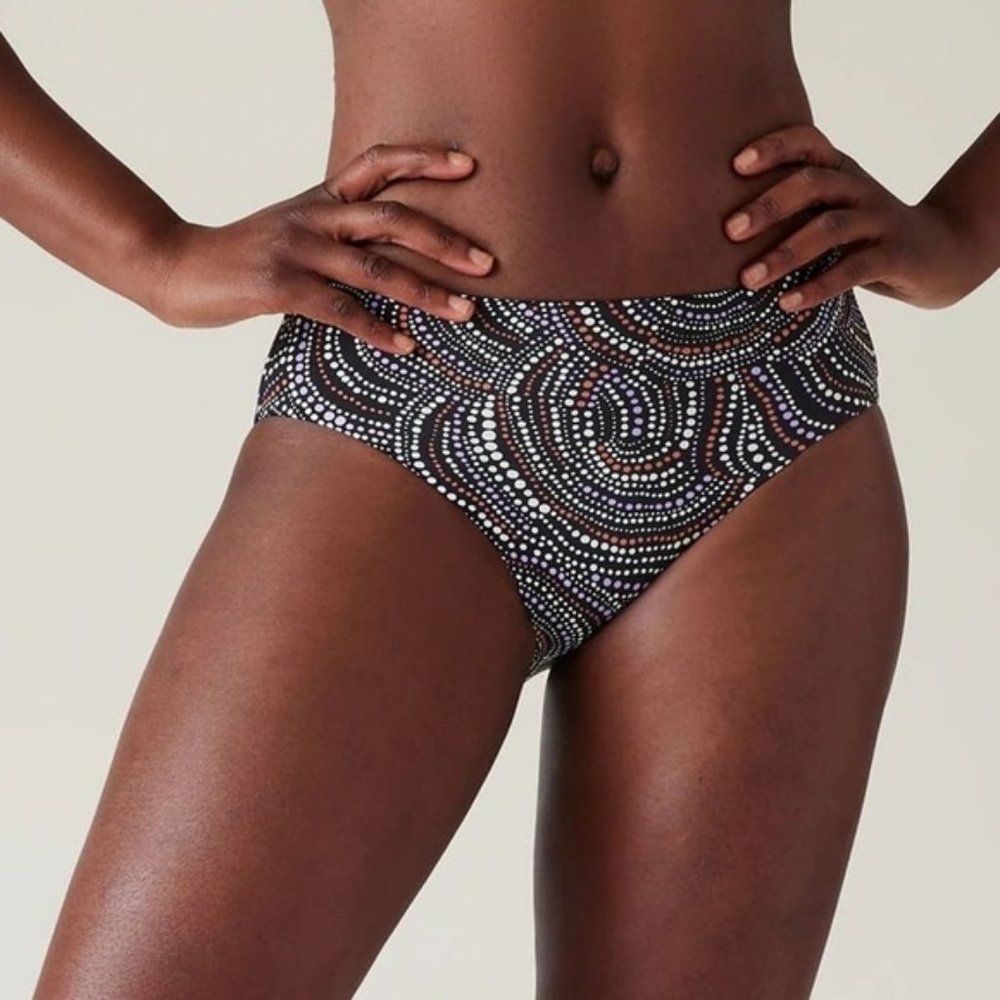 🖤 Athleta Clean Full Bikini Bottom // Riche Abstract Black Size M